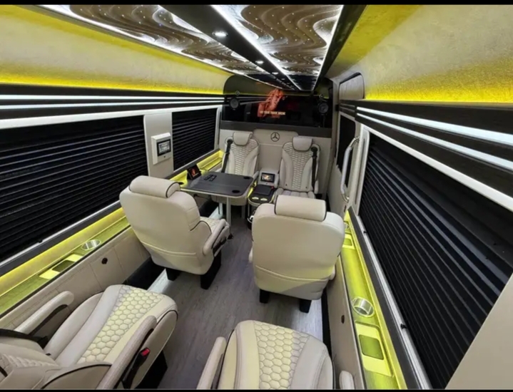 2025 Mercedes Benz Sprinter