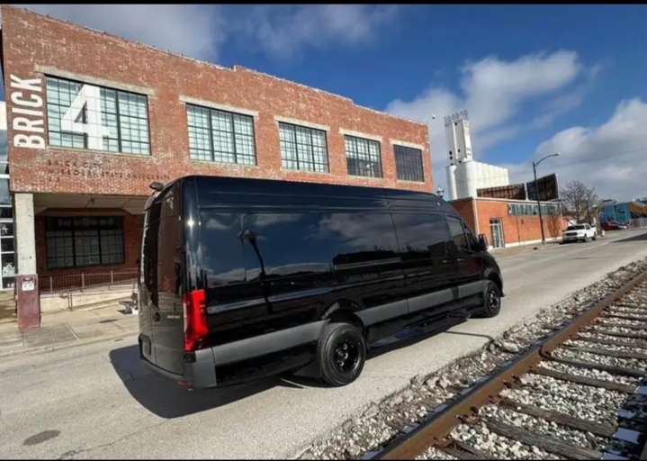 2025 Mercedes Benz Sprinter