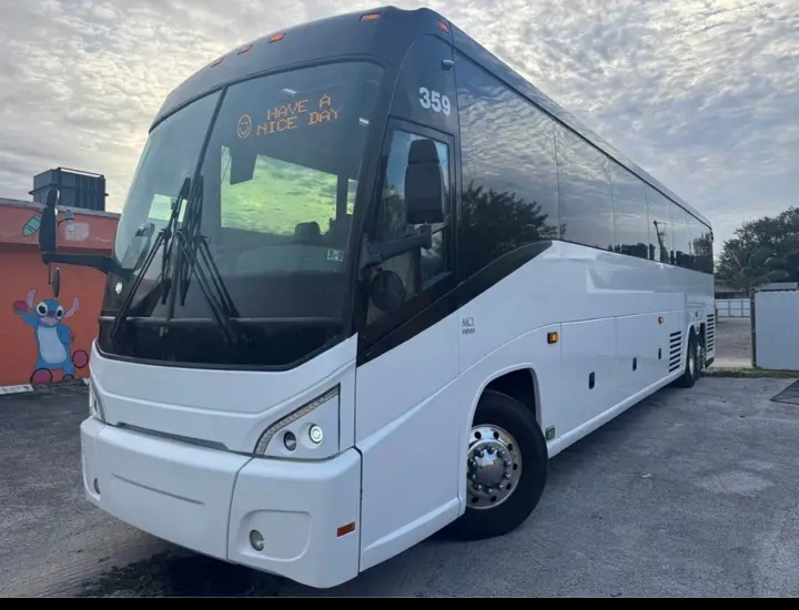 2014 MCI J4500 Motorcoach