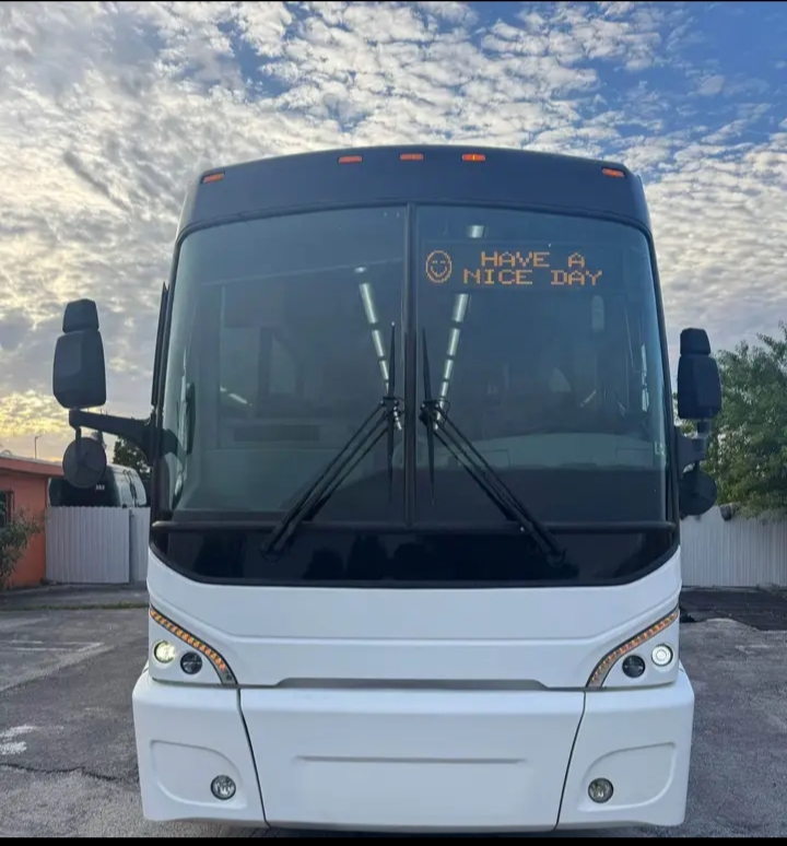 2014 MCI J4500 Motorcoach