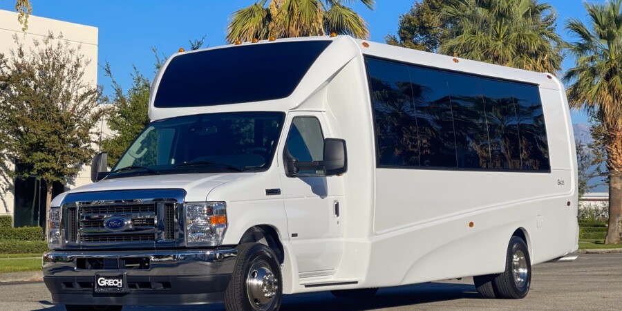 2025 Ford E-450 Shuttle Bus