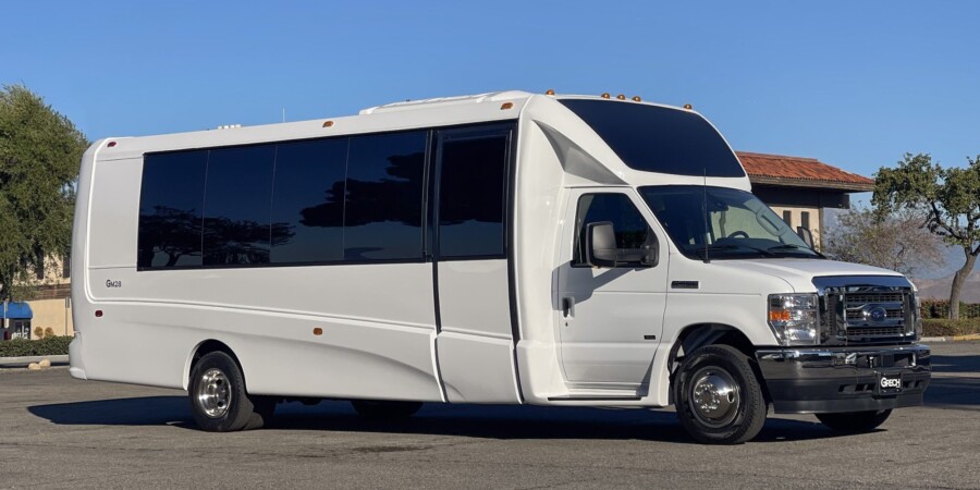 2025 Ford E-450 Shuttle Bus