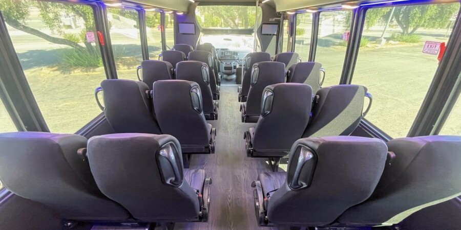 2025 Ford E-450 Shuttle Bus