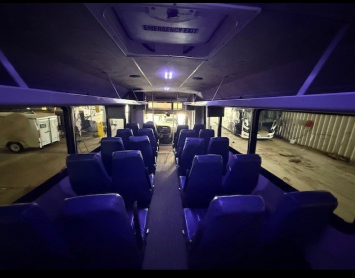 2012 Freightliner Executive Shuttle