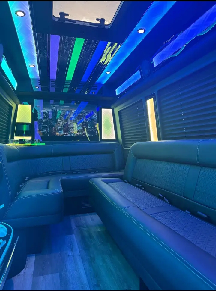 2025 Mercedes Benz Sprinter