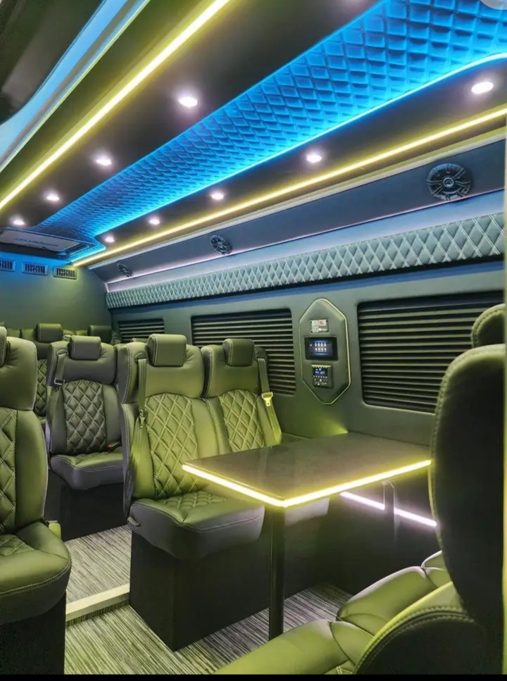 2025 Mercedes Benz Sprinter