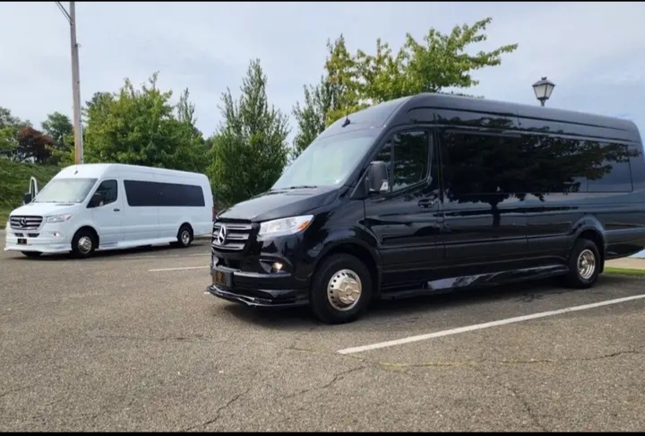2025 Mercedes Benz Sprinter