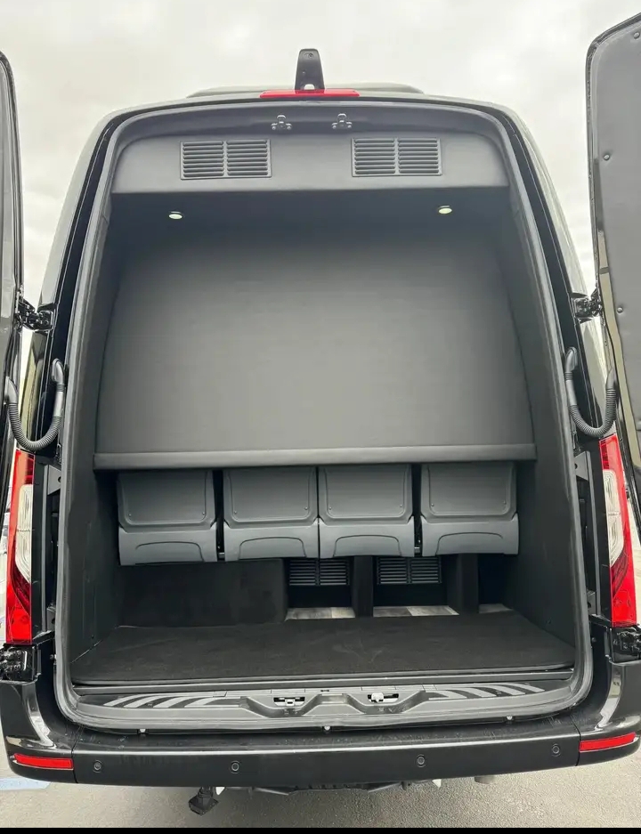 2025 Mercedes Benz Sprinter