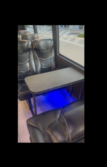 2017 Ford E-450 Shuttle Bus