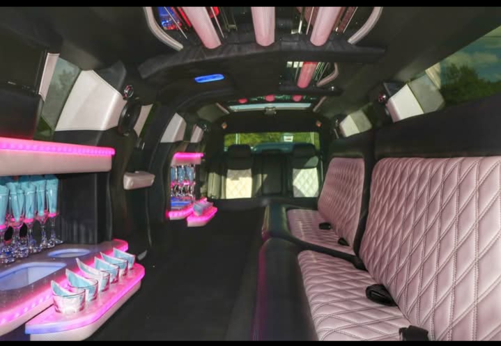 2016 Chrysler 300 Limousine