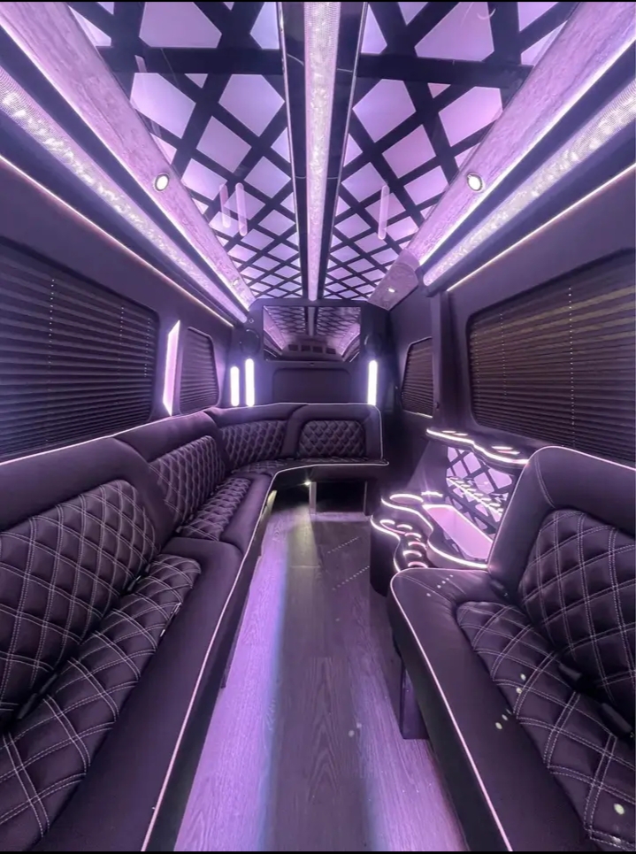 2024 Mercedes Benz Sprinter