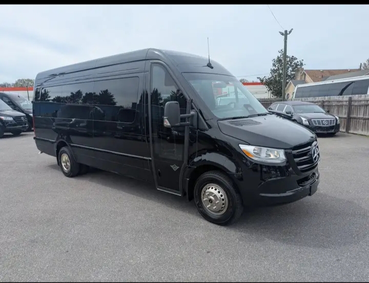 2025 Mercedes Benz Sprinter