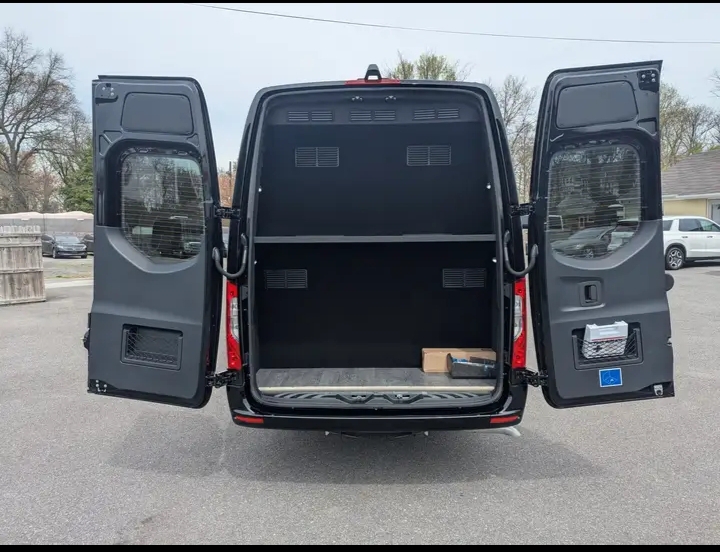 2025 Mercedes Benz Sprinter