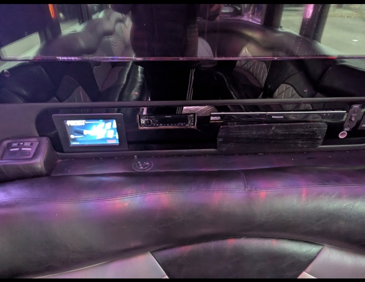 2013 Freightliner CT Coach Limo Bus