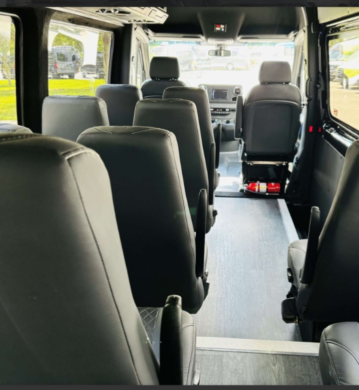 2025 Mercedes Benz Sprinter