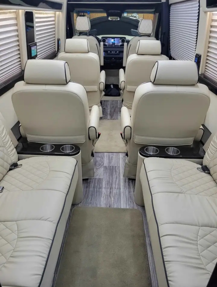 2022 Mercedes Benz Sprinter