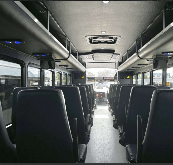 2025 Freightliner S2 Shuttle Bus