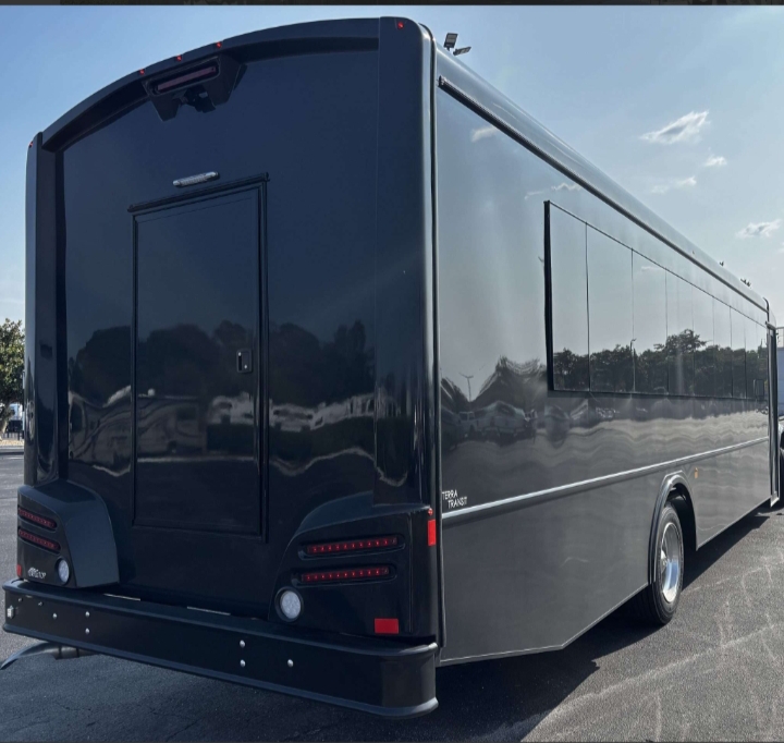 2025 Freightliner S2 Shuttle Bus