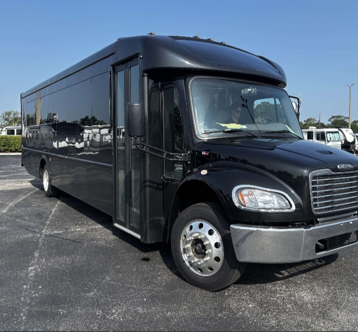 2025 Freightliner S2 Shuttle Bus