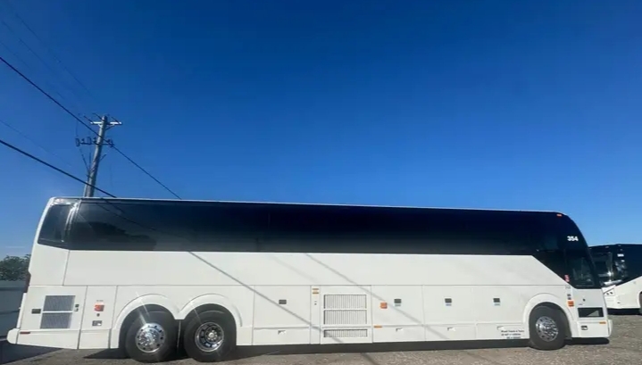 2016 Prevost H3-45 Motorcoach