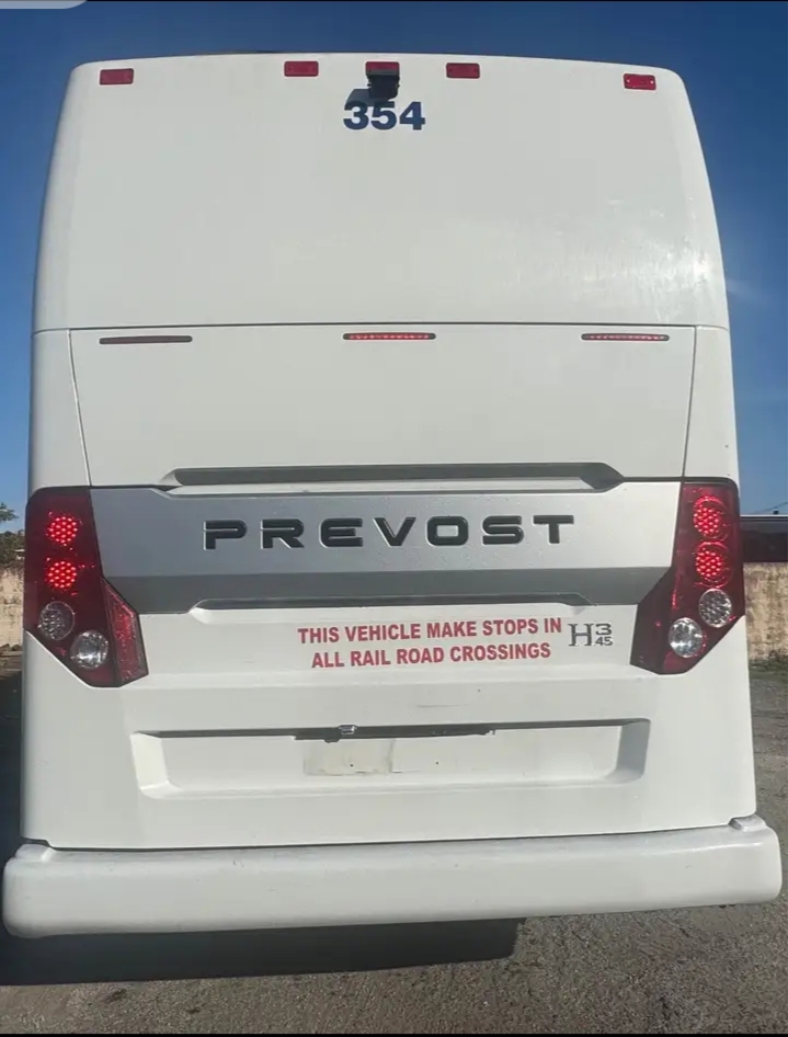 2016 Prevost H3-45 Motorcoach