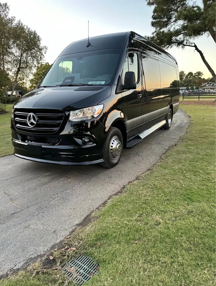 2025 Mercedes Benz Sprinter