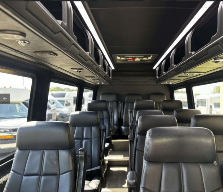 2023 Mercedes Benz Sprinter