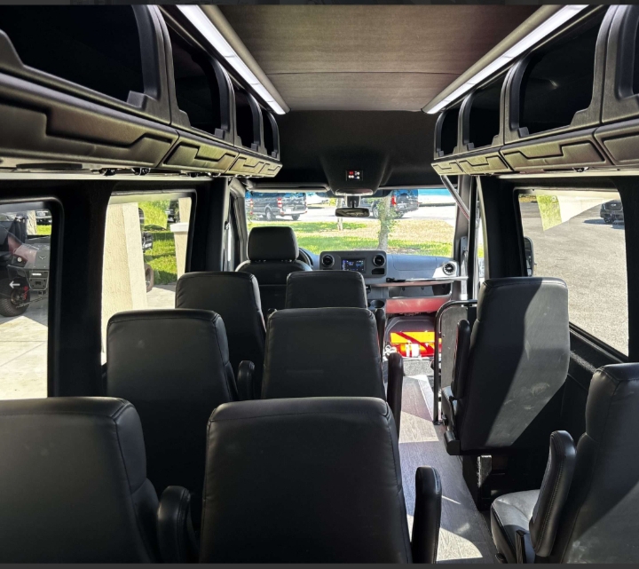 2023 Mercedes Benz Sprinter