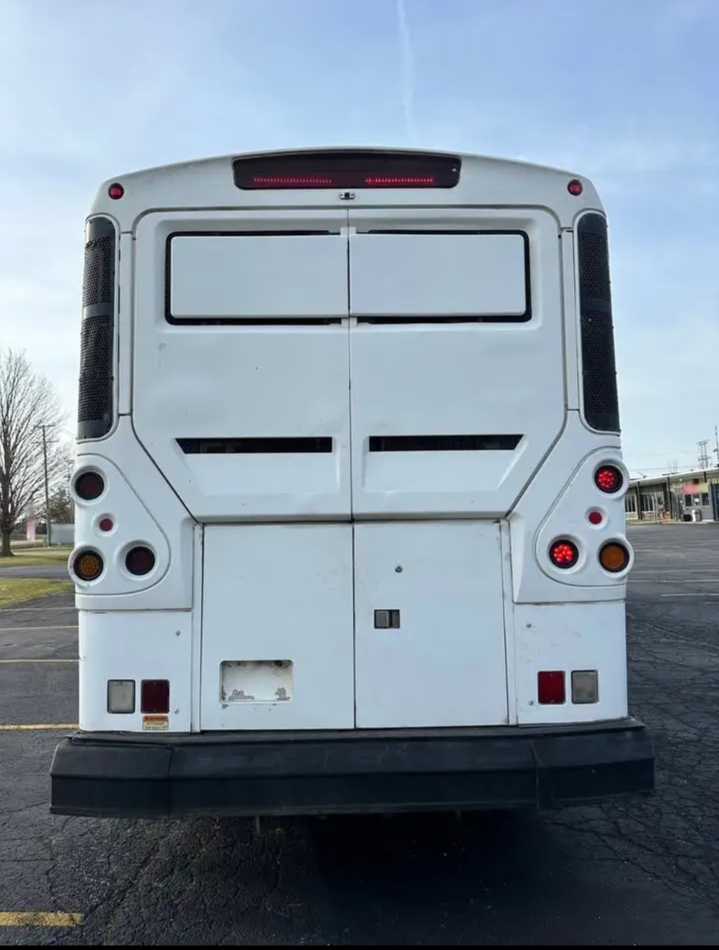 2009 MCI D4505 Motorcoach
