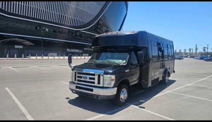 2010 Ford E-450 Party Bus