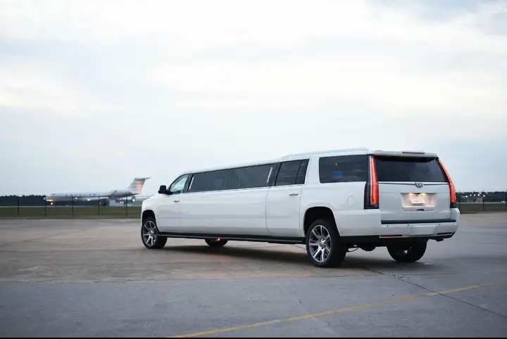 2016 Cadillac Escalade ESV Limousine