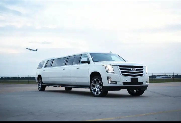 2016 Cadillac Escalade ESV Limousine