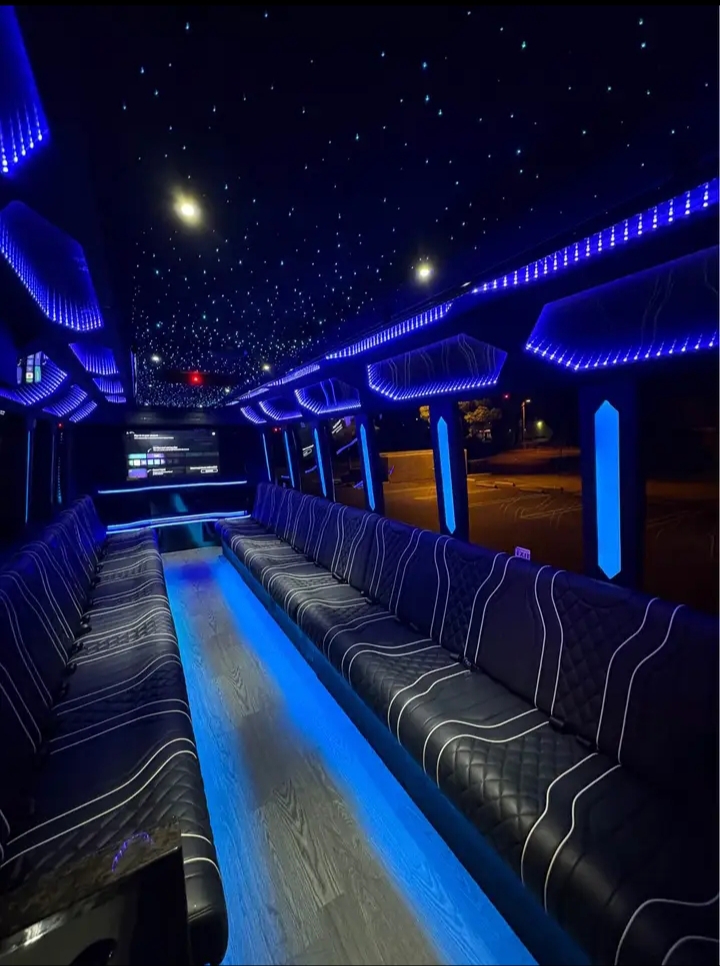 2014 Ford F-550 Party Bus