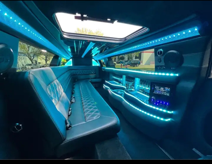 2021 Chrysler 300 Limousine