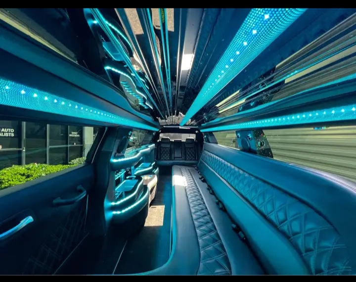 2021 Chrysler 300 Limousine