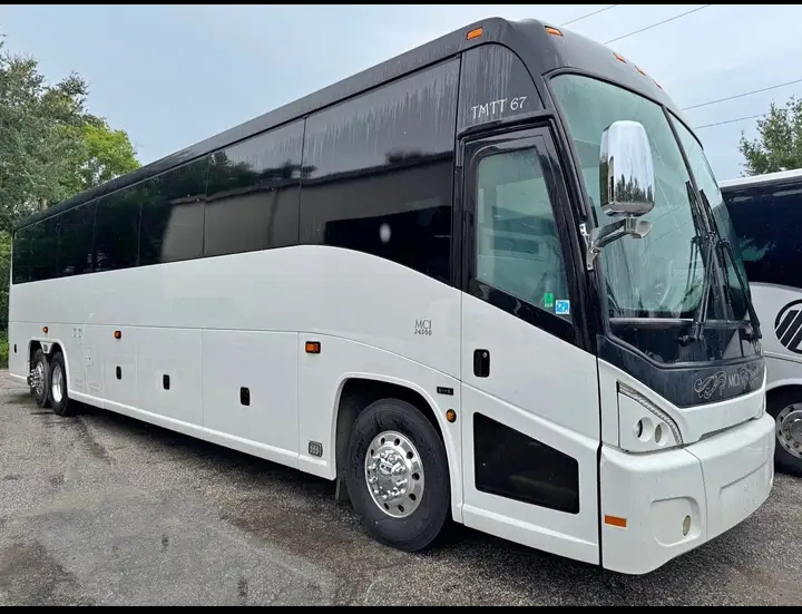 2013 MCI J4500 Motorcoach