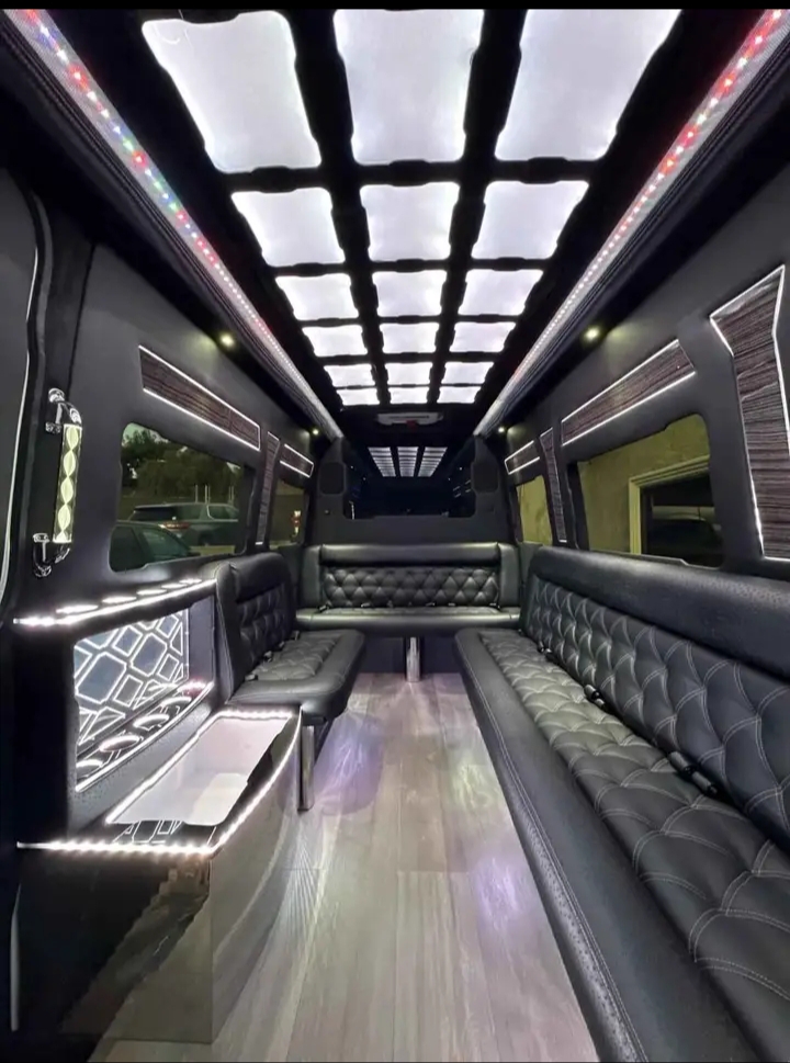 2023 Mercedes Benz Sprinter