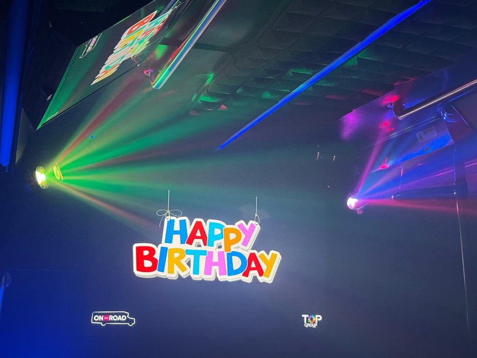 2013 Ford F-550 Party Bus