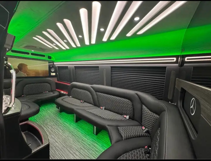 2025 Mercedes Benz Sprinter