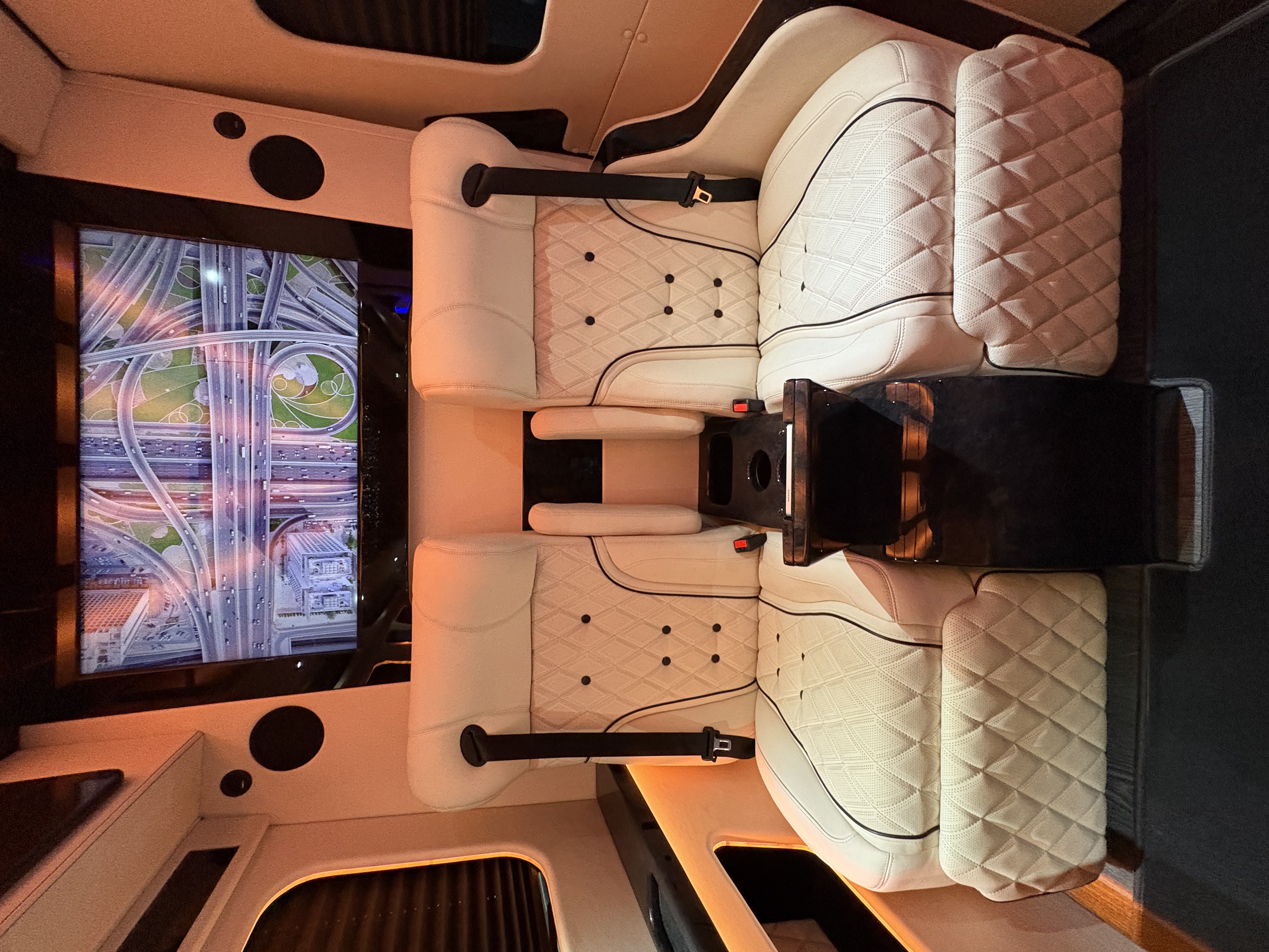 Mercedes-Benz Sprinter 2024