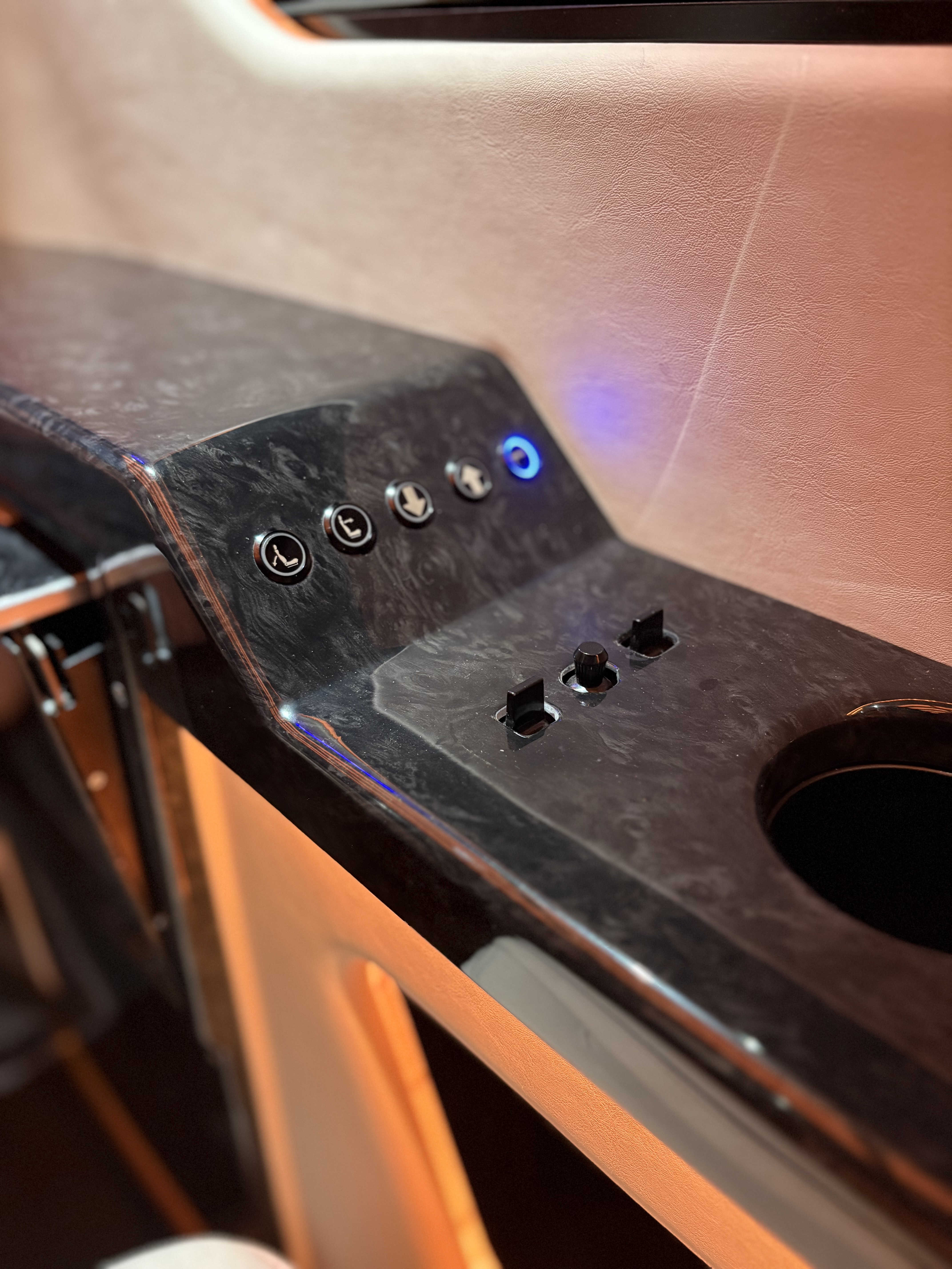 Mercedes-Benz Sprinter 2024