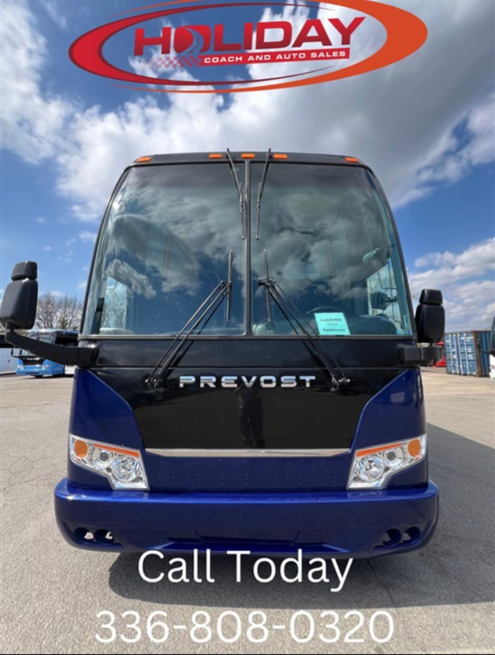 2015  Prevost H3-45 Motorcoach