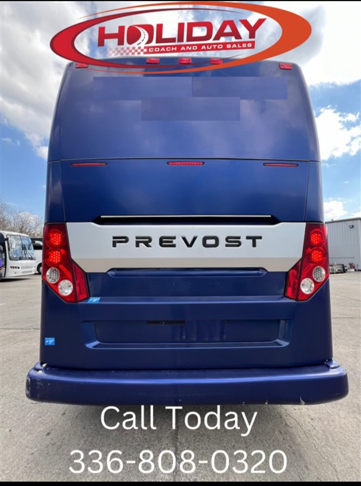 2015  Prevost H3-45 Motorcoach