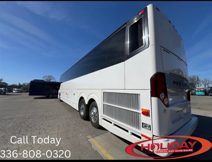 2015 Prevost H3-45 Motorcoach