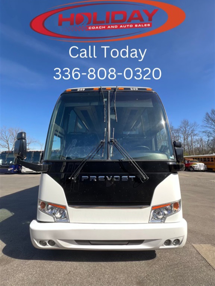 2015 Prevost H3-45 Motorcoach