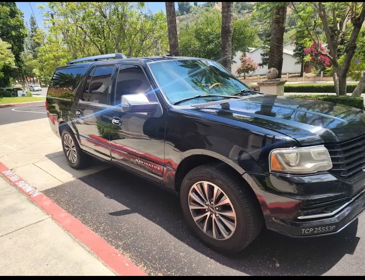 2017 Lincoln Navigator L SUV
