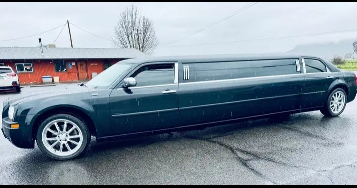 2007 Chrysler 300 Limousine