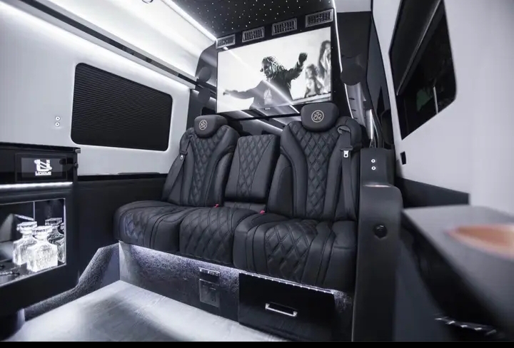 2022 Mercedes Benz Sprinter