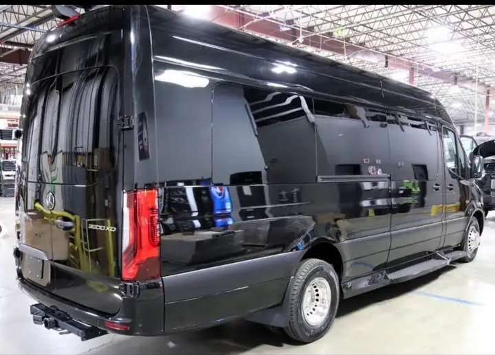 2024 Mercedes Benz Sprinter