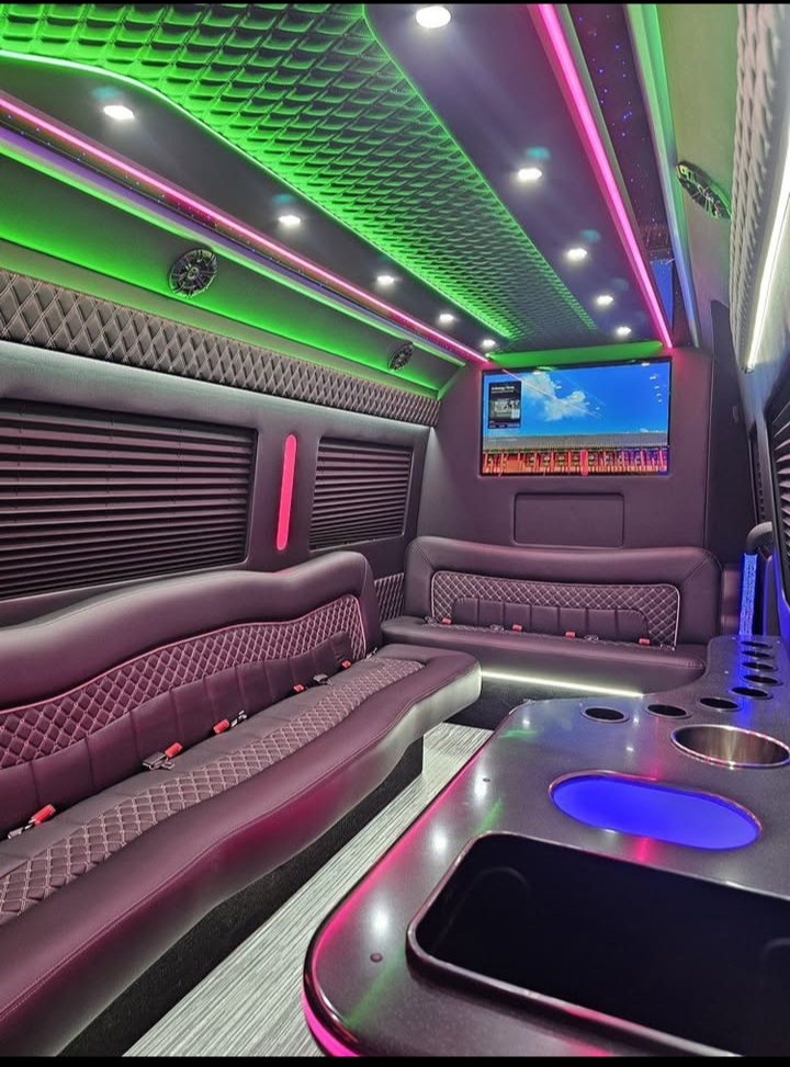 2024 Mercedes Benz Sprinter